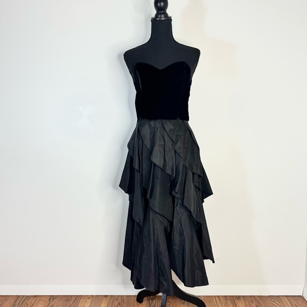 Vintage black velvet Diamond’s Run ruffle formal dress